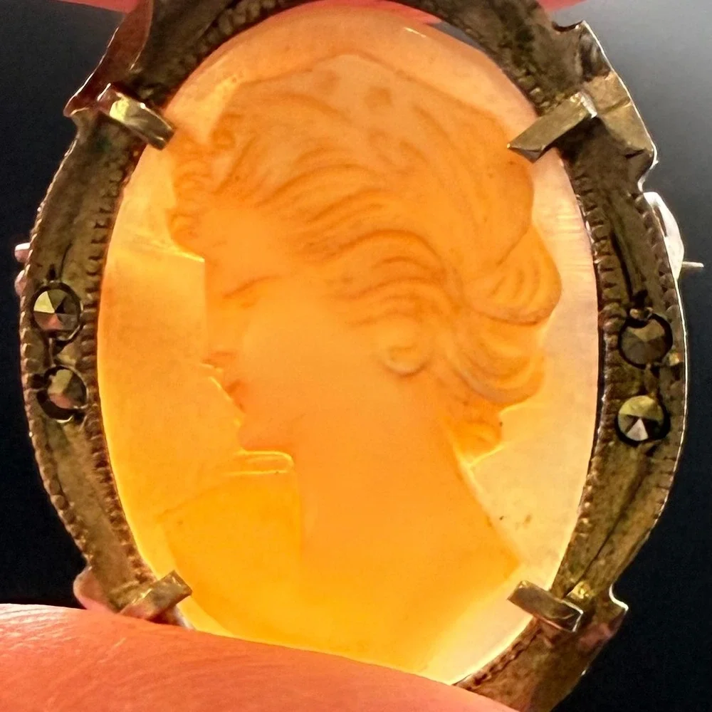 Vintage Shell Cameo Brooch 800 Silver Marcasite Left Facing Small